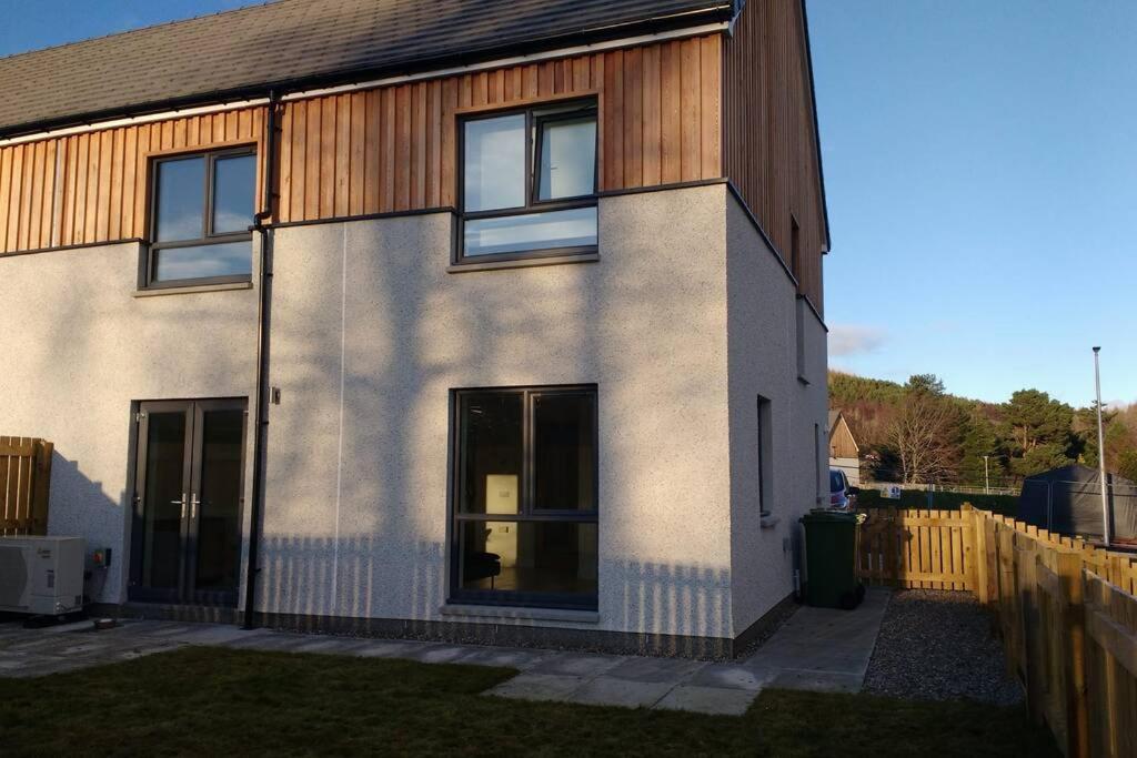 Asgard House - Modern Cosy House In The Cairngorms Grantown-on-Spey Exterior photo